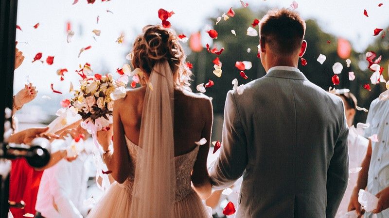 Khám phá ý nghĩa tâm linh của mơ thấy đám cưới